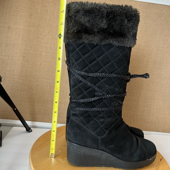 MARC JACOBS Black Quilted Suede Faux Fur Platform Wedge Tall Boots Size 39 - Picture 11 of 14